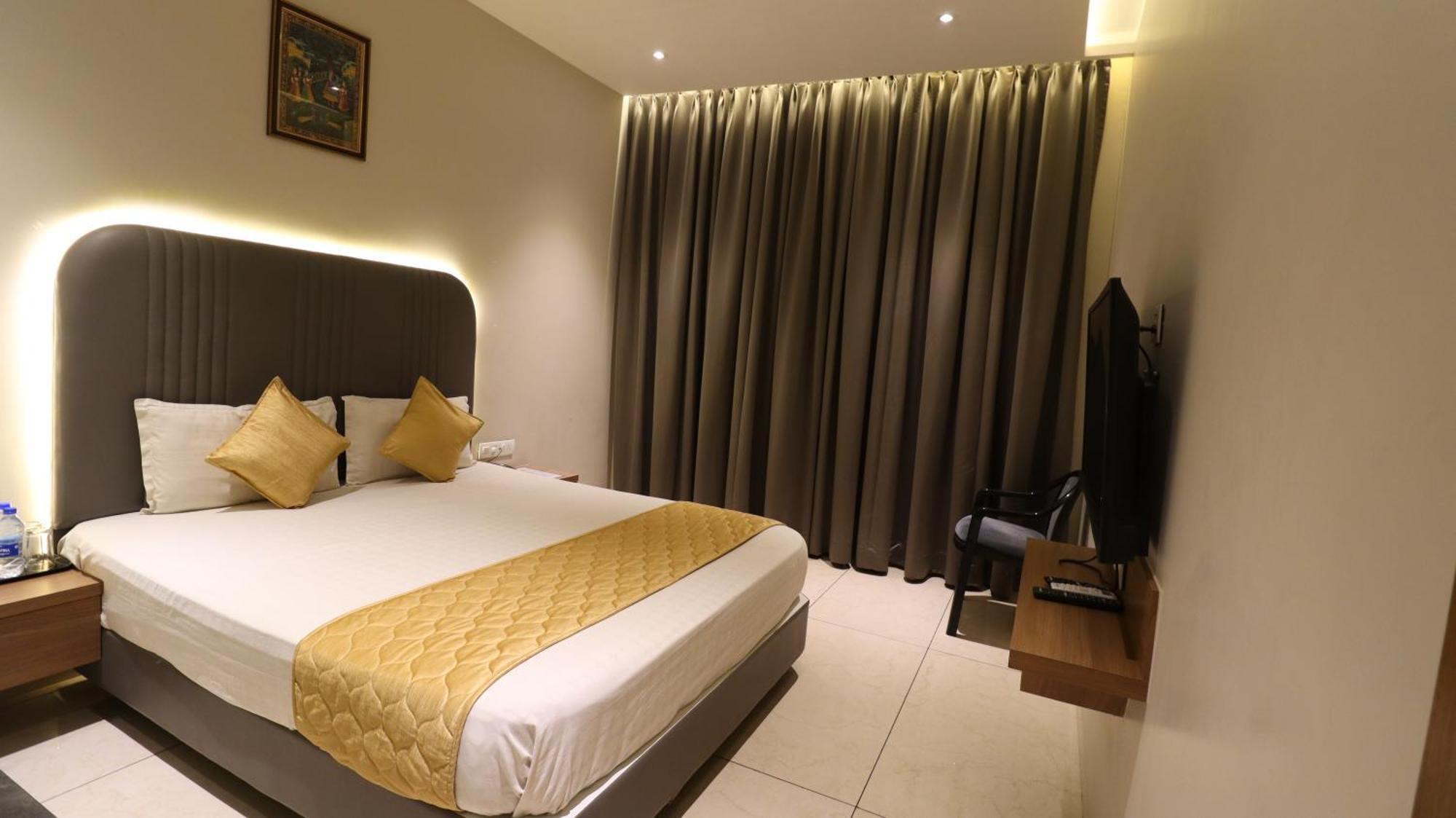 The Ube Residency Hotel Mumbai (Bombay)