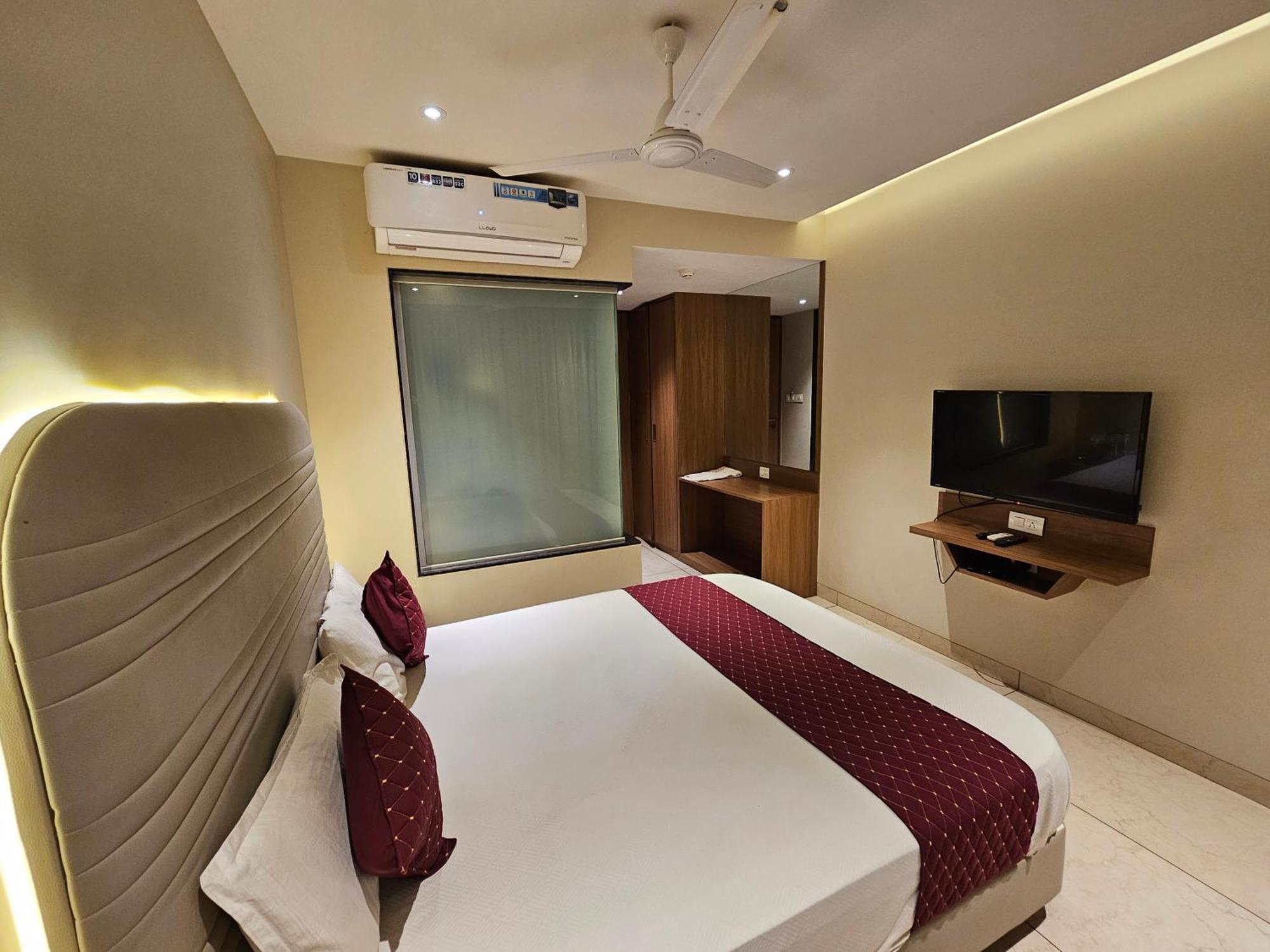 Hotel The Ube Residency Mumbai (Bombay)